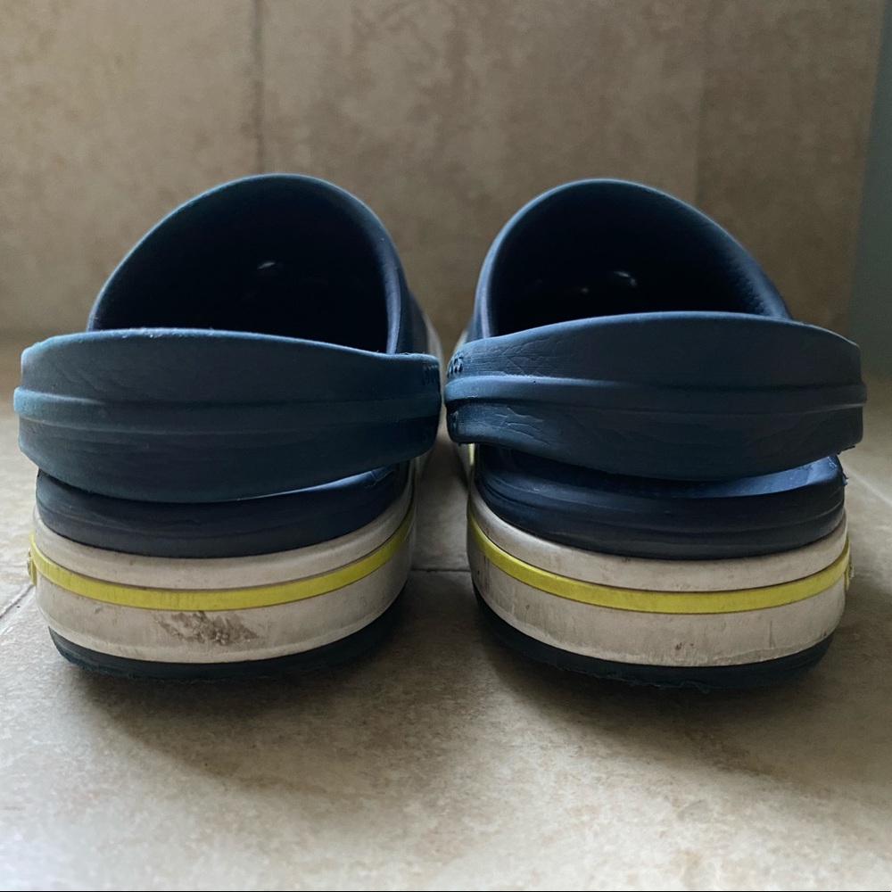 Crocs - Picture 2 of 5